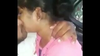 Desi gujarati girl ka car sucksex movie