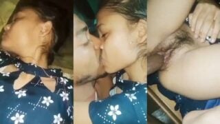 Young village girl ki hairy chut ki chudai ka indian teen sex